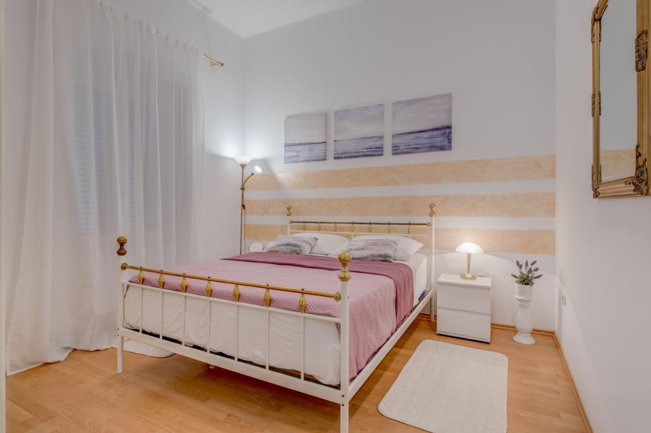 Apartments Riva Lucija By Litto Split Buitenkant foto