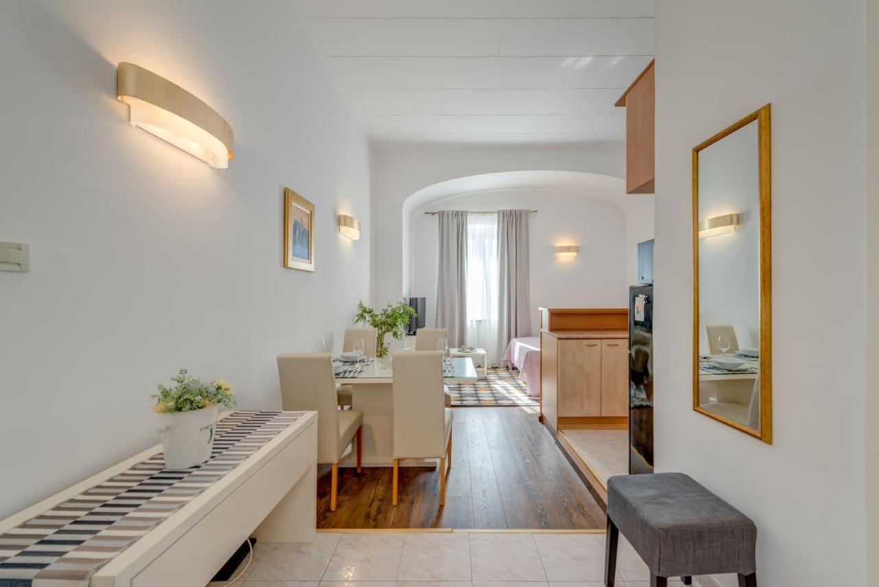 Apartments Riva Lucija By Litto Split Buitenkant foto