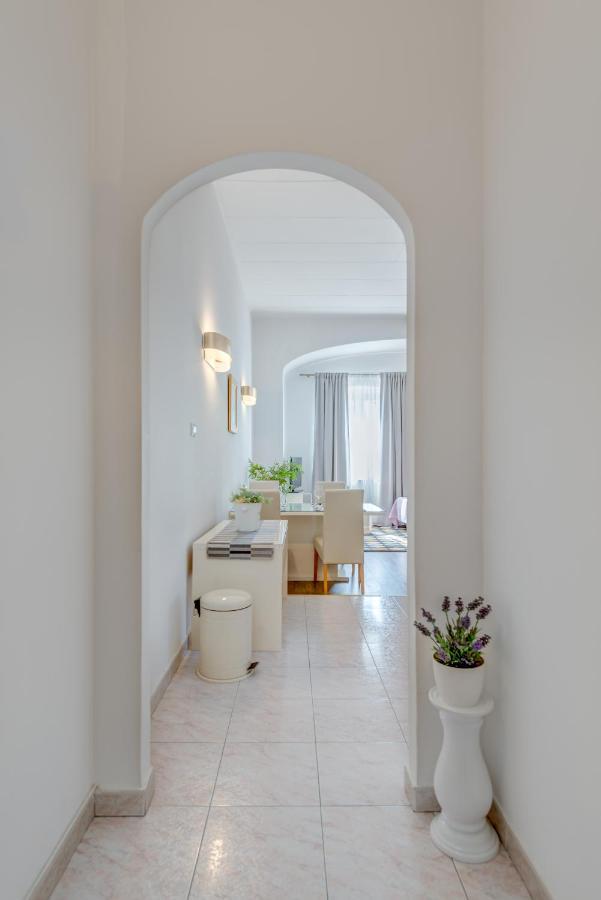 Apartments Riva Lucija By Litto Split Buitenkant foto